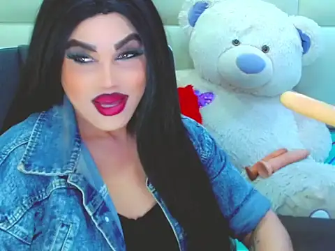 NharaBigCock online show from March 11, 7:30 pm