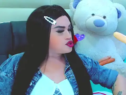 NharaBigCock online show from March 10, 7:18 pm