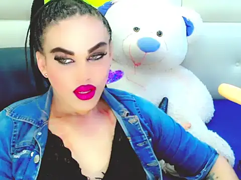 NharaBigCock online show from December 21, 7:04 pm