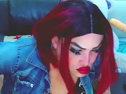 NharaBigCock online show from April 10, 6:26 pm