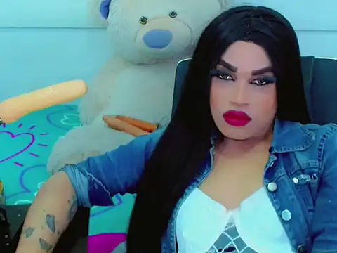 NharaBigCock online show from March 15, 5:09 pm