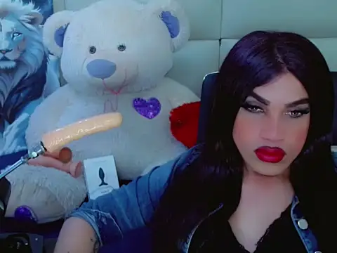 NharaBigCock online show from November 10, 7:19 pm