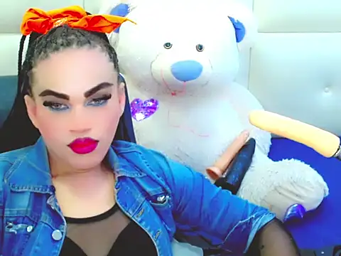 NharaBigCock online show from December 19, 8:00 pm