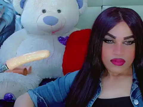 NharaBigCock online show from November 12, 5:28 pm