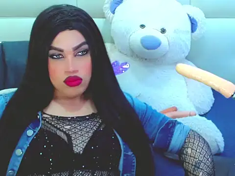 Snapshot of NharaBigCock chatting on February 24, 2:07 pm NharaBigCock online show from February 24, 2:07 pm