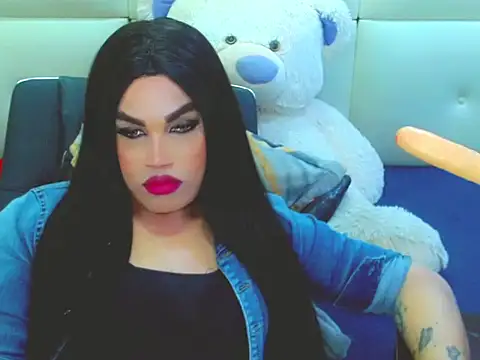 Snapshot of NharaBigCock chatting on February 4, 7:20 pm NharaBigCock online show from February 4, 7:20 pm