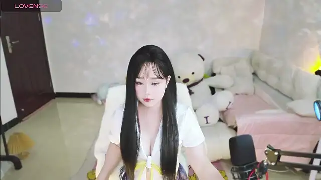 Nina37 online show from January 10, 11:38 am