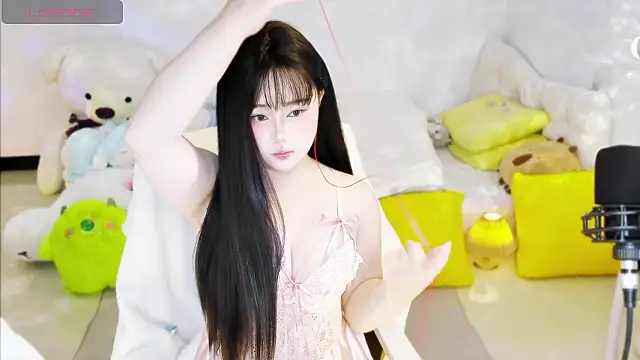 Nina37 online show from January 17, 9:40 pm