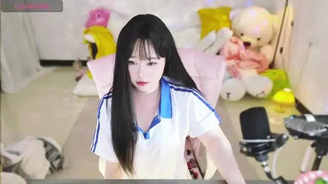 Nina37 online show from January 7, 12:10 pm