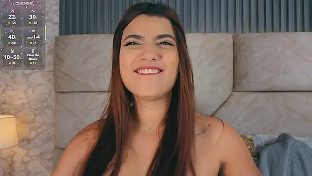 violett fowlerxx online show from December 19, 4:16 am