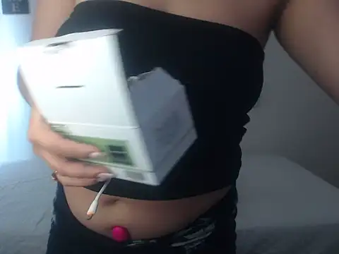 camila rouswhyth online show from November 18, 2:09 pm