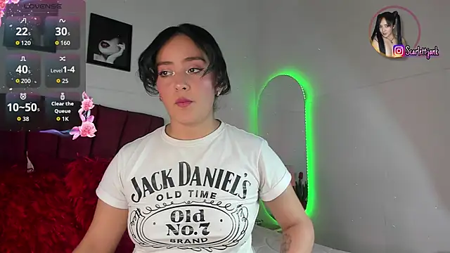 Snapshot of Scarlett_Jank chatting on June 26, 9:20 pm Scarlett Jank online show from June 26, 9:20 pm
