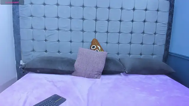 Maddy Blaze online show from November 5, 1:52 am