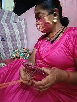 Snapshot of savithasree chatting on June 22, 4:26 pm savithasree online show from June 22, 4:26 pm