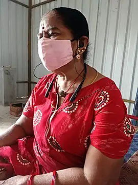 Snapshot of savithasree chatting on July 18, 6:22 am savithasree online show from July 18, 6:22 am