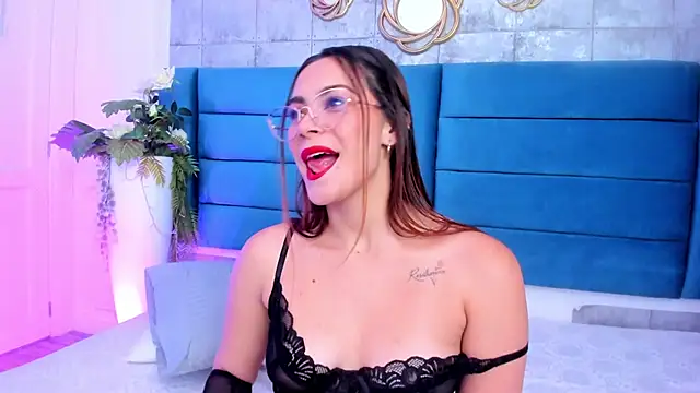 SaraAlvarezx online show from March 14, 3:56 am