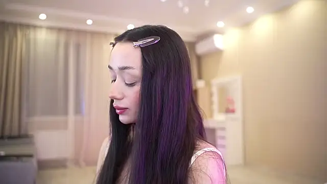 Bananalizzy online show from January 12, 1:51 pm