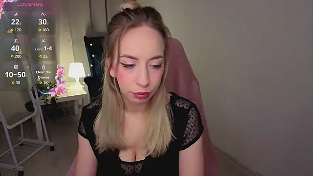 IsabelleBliz online show from February 24, 10:21 pm