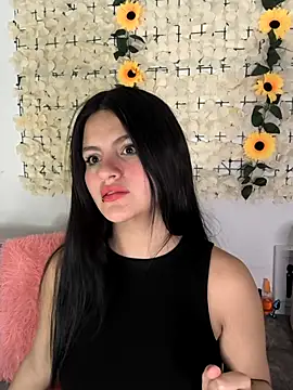 Lorenaa1 online show from November 12, 9:51 pm