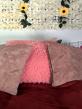 Lorenaa1 online show from November 14, 10:13 pm