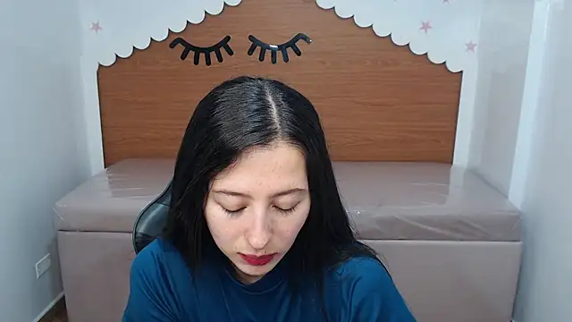 scarlett percy t online show from December 5, 7:12 pm