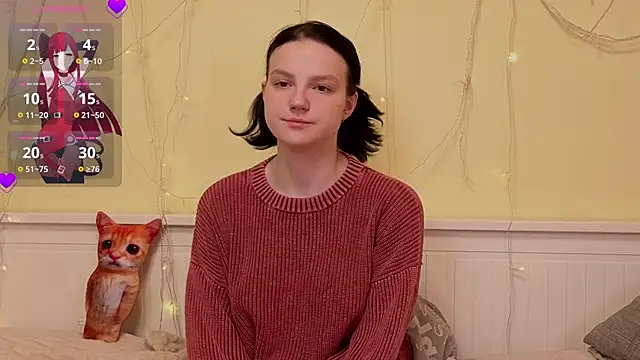 LatinaHuguenin online show from December 5, 7:07 am