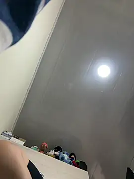 Snapshot of RaySullivan chatting on December 17, 6:57 pm RaySullivan online show from December 17, 6:57 pm