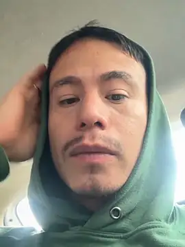 Snapshot of RaySullivan chatting on November 15, 2:10 pm RaySullivan online show from November 15, 2:10 pm