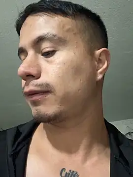 Snapshot of RaySullivan chatting on November 8, 2:37 am RaySullivan online show from November 8, 2:37 am