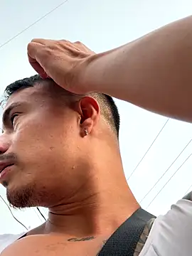 Snapshot of RaySullivan chatting on November 21, 10:09 pm RaySullivan online show from November 21, 10:09 pm