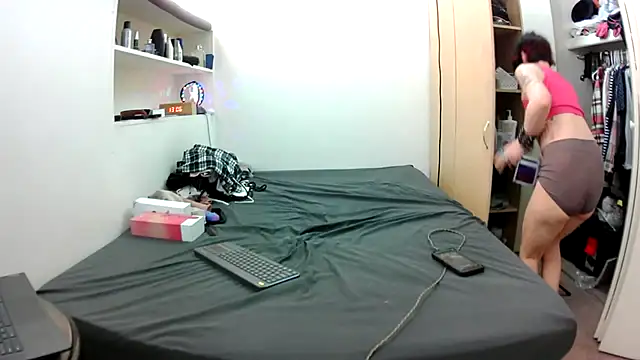 Empress Lilith online show from January 13, 7:07 pm