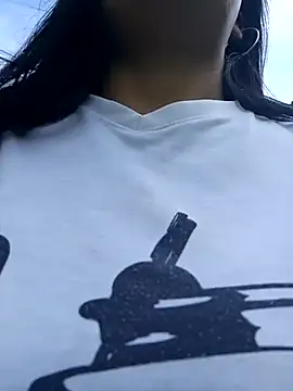 misshot 02 online show from April 30, 8:57 pm