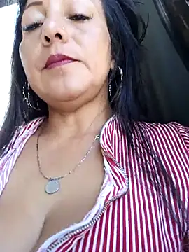 misshot 02 online show from April 8, 6:53 pm