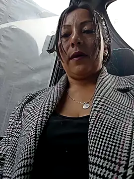 misshot 02 online show from March 5, 7:54 pm