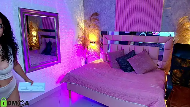 griselle rousse online show from March 1, 12:10 am