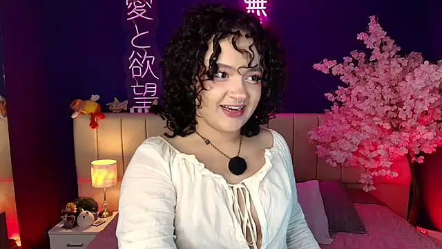  sarahRose online show from May 20, 4:09 am