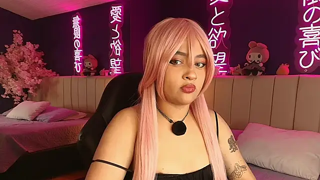  sarahRose online show from March 11, 5:12 am