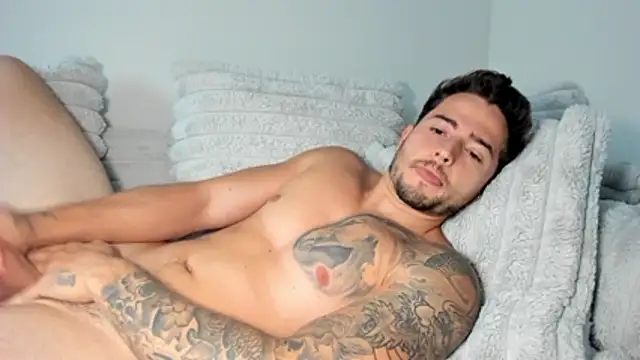 Snapshot of zaylanez chatting on November 6, 6:45 pm zaylanez online show from November 6, 6:45 pm