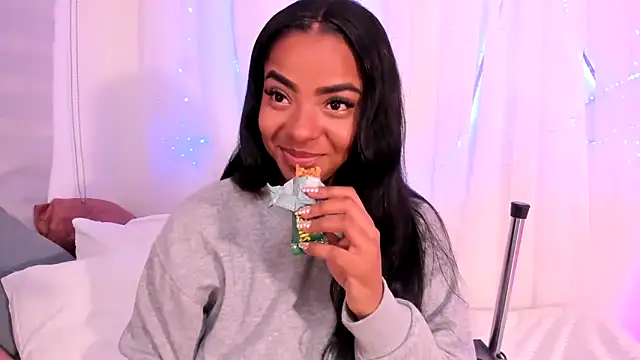 Irishottt online show from February 14, 3:07 am