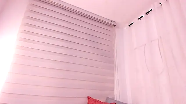 Irishottt online show from February 22, 2:36 am