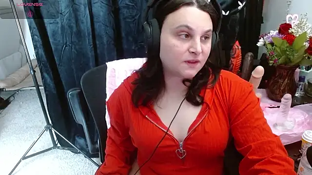 Snapshot of Salacious_Sage chatting on February 14, 9:04 pm Salacious Sage online show from February 14, 9:04 pm