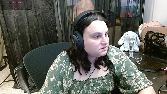 Salacious Sage online show from March 10, 11:53 pm