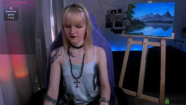 Mel the drawer online show from March 28, 11:33 am