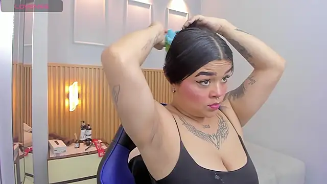 CAMI BUKELE3 online show from December 5, 7:45 pm