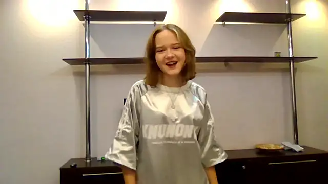 Snapshot of AlissaGerardo chatting on November 5, 1:25 pm AlissaGerardo online show from November 5, 1:25 pm