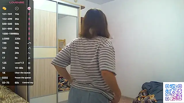 Snapshot of AlissaGerardo chatting on December 16, 2:10 pm AlissaGerardo online show from December 16, 2:10 pm