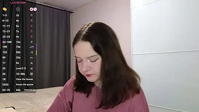 AlissaGerardo online show from March 27, 5:25 pm