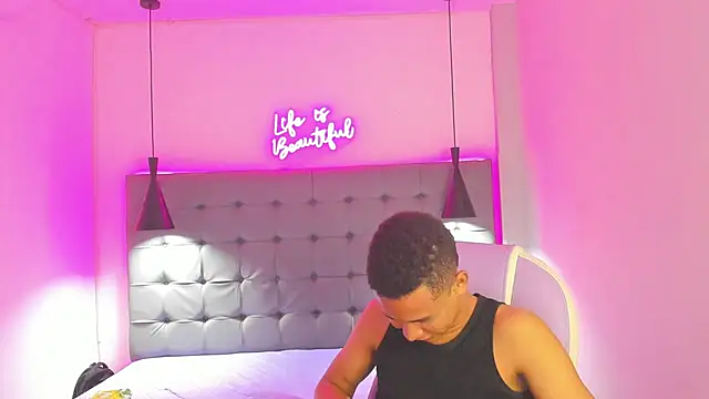 Liams18 online show from November 22, 1:26 am