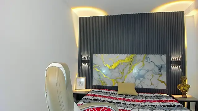 Liams18 online show from December 19, 1:31 am