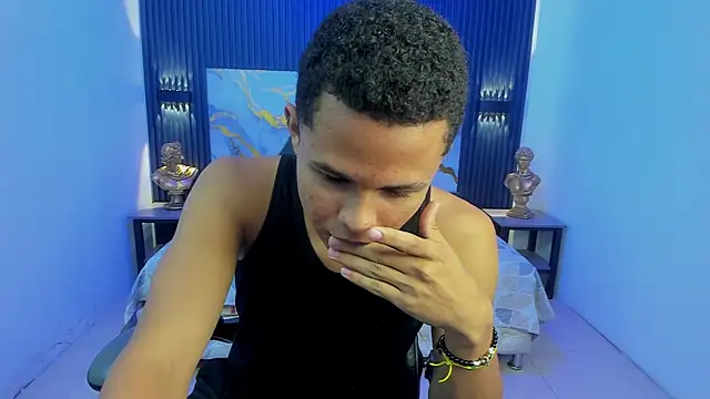 Liams18 online show from April 5, 1:23 am